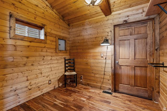 13390 PINE CANYON RD, Huntsville, UT 84317