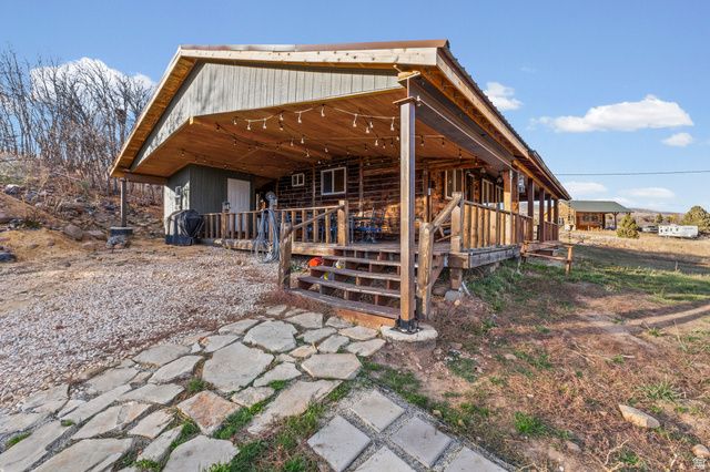 13390 PINE CANYON RD, Huntsville, UT 84317