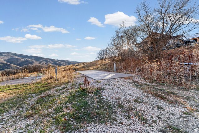 13390 PINE CANYON RD, Huntsville, UT 84317