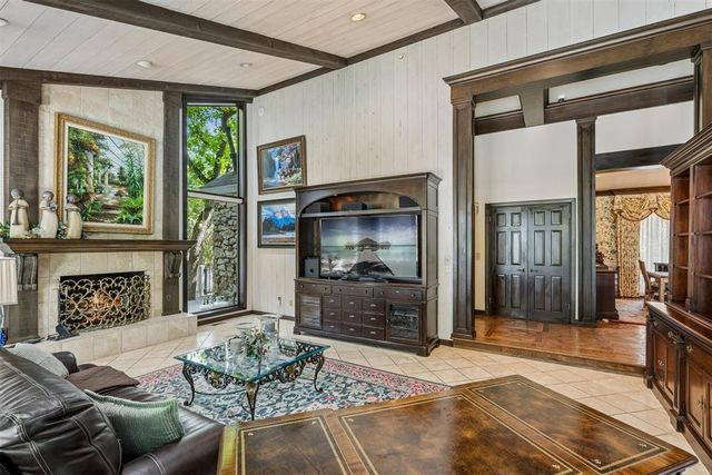1101 Oak Tree Drive, Edmond, OK 73025