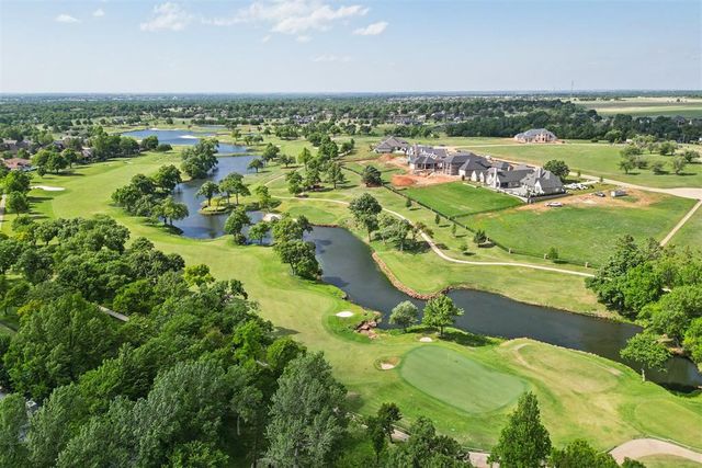 1101 Oak Tree Drive, Edmond, OK 73025