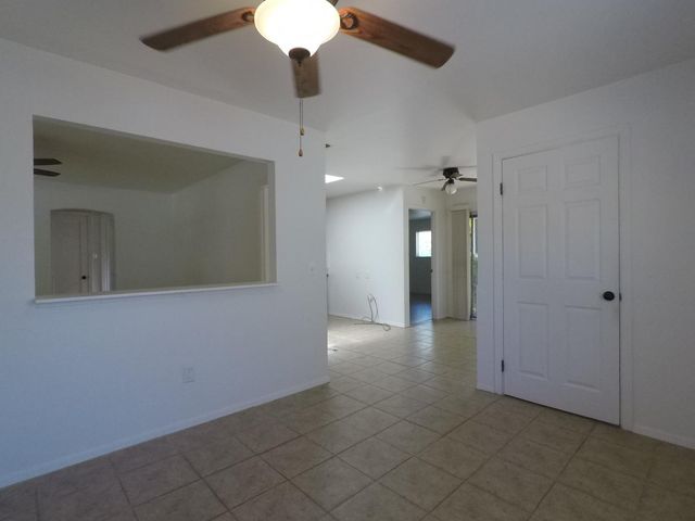 2510 Atlas Ave, Sacramento, CA 95820