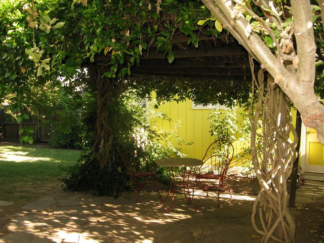 2510 Atlas Ave, Sacramento, CA 95820