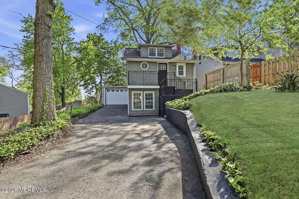 8 Summit Road, Neptune Township, NJ 07753