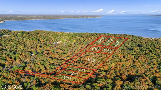 Oaks Cove Lane, Kingston, OK 73439