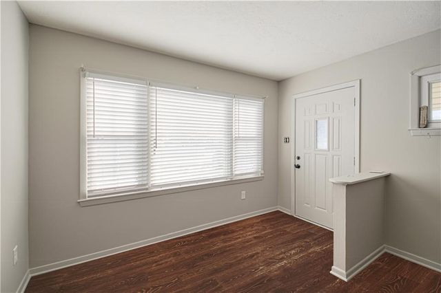 421 E Main Street, Odessa, MO 64076