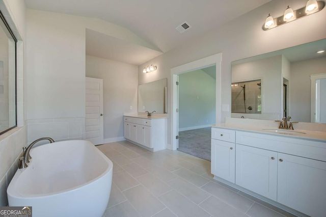 114 Homesite Saddle Drive, Senoia, GA 30276