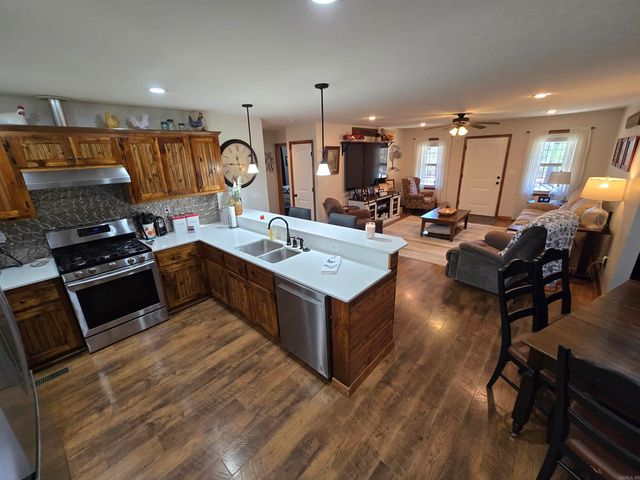 225 Dogwood Trail, Quitman, AR 72131