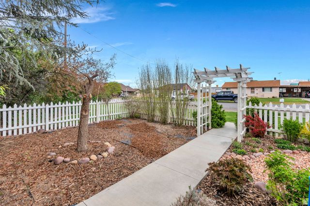 60 E 100 N, Salem, UT 84653