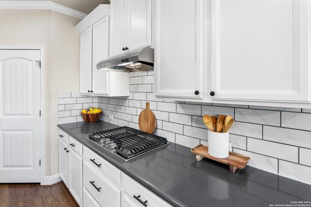 6719 HOPE FARM, San Antonio, TX 78249