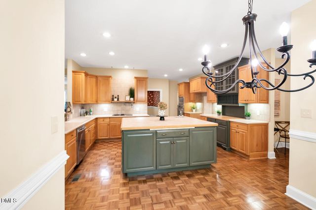 862 Hatfield, Pittsboro, NC 27312