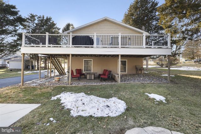 37 LONGSTREET DR, East Berlin, PA 17316