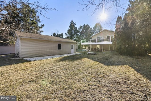 37 LONGSTREET DR, East Berlin, PA 17316