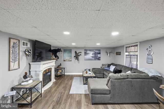 37 LONGSTREET DR, East Berlin, PA 17316