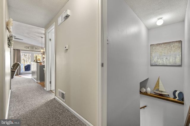 37 LONGSTREET DR, East Berlin, PA 17316