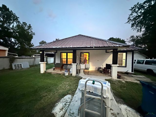 175 Bryson, Waskom, TX 75692