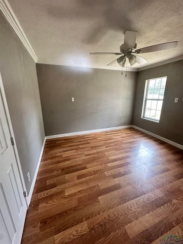 175 Bryson, Waskom, TX 75692