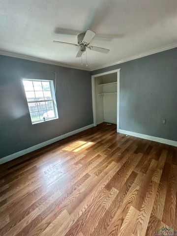 175 Bryson, Waskom, TX 75692