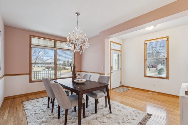 7955 Wistful Vista Drive 37, West Des Moines, IA 50266