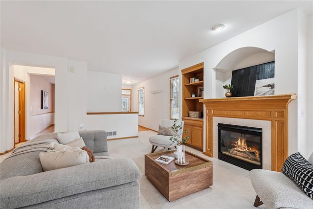 7955 Wistful Vista Drive 37, West Des Moines, IA 50266