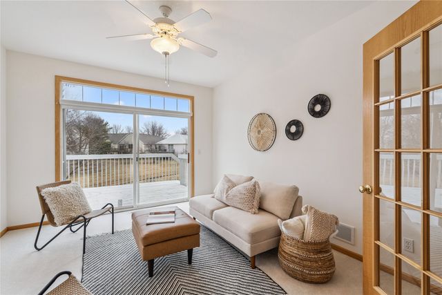 7955 Wistful Vista Drive 37, West Des Moines, IA 50266