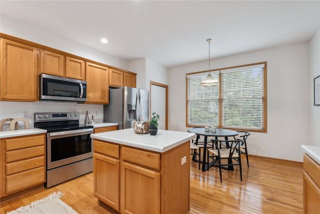 7955 Wistful Vista Drive 37, West Des Moines, IA 50266