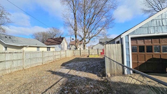 1151 Oak Street, Beloit, WI 53511