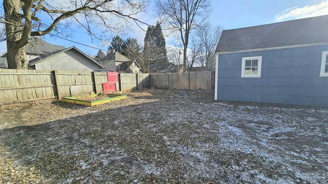 1151 Oak Street, Beloit, WI 53511