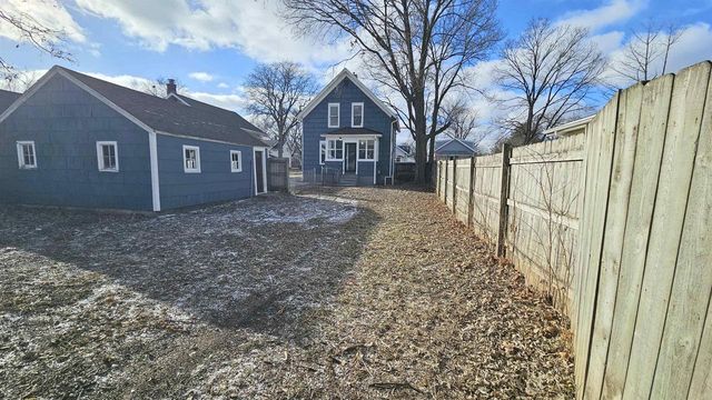 1151 Oak Street, Beloit, WI 53511