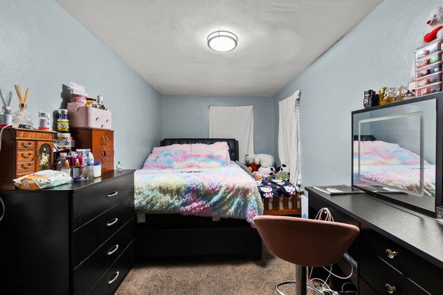 815 Prescott Street, Waukegan, IL 60085