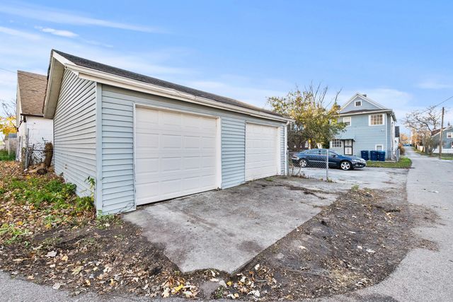 815 Prescott Street, Waukegan, IL 60085