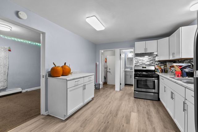 815 Prescott Street, Waukegan, IL 60085