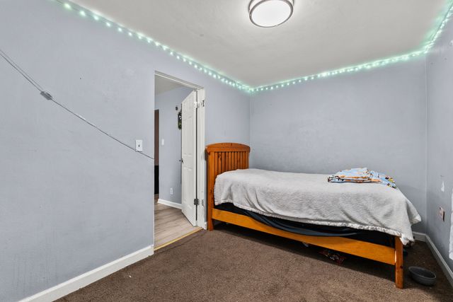 815 Prescott Street, Waukegan, IL 60085