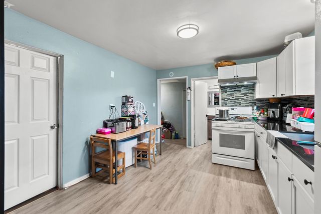 815 Prescott Street, Waukegan, IL 60085