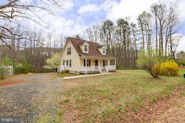 8401 SEAYS RD, Spotsylvania, VA 22551