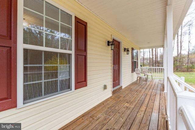 8401 SEAYS RD, Spotsylvania, VA 22551