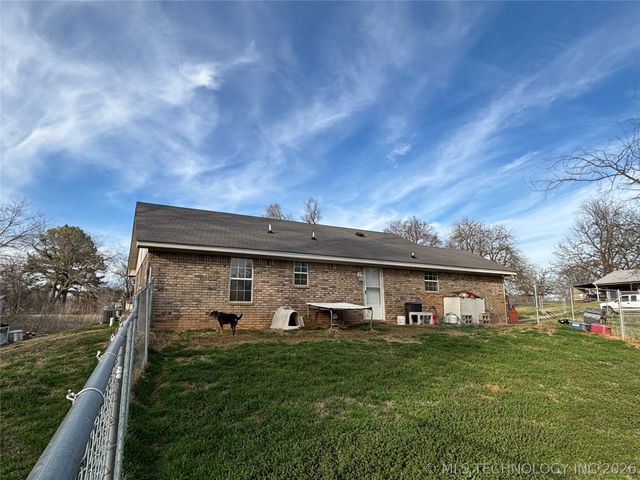 201 N Main Street, Kemp, OK 74747