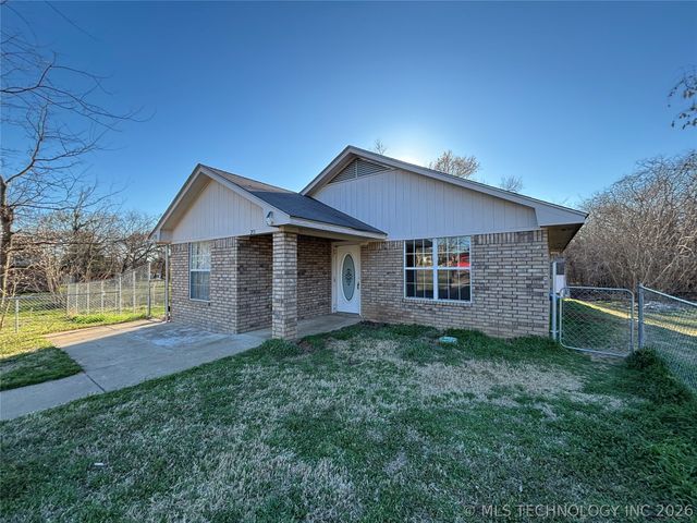 201 N Main Street, Kemp, OK 74747