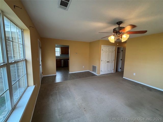 201 N Main Street, Kemp, OK 74747