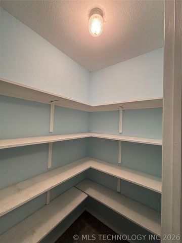 201 N Main Street, Kemp, OK 74747