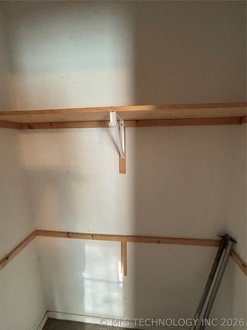 201 N Main Street, Kemp, OK 74747