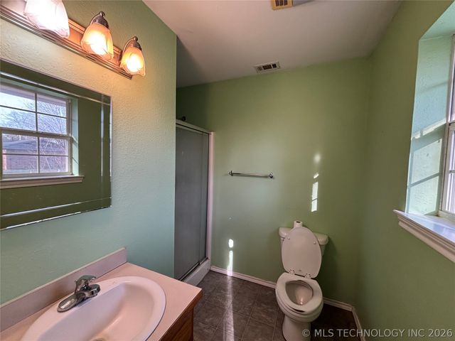 201 N Main Street, Kemp, OK 74747