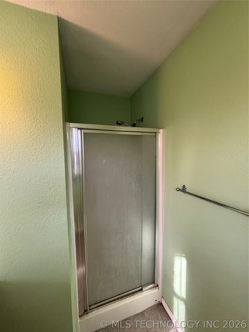 201 N Main Street, Kemp, OK 74747