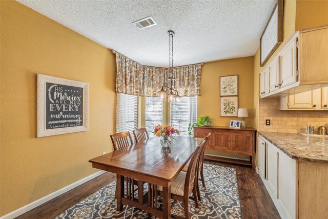 6844 Richfield Drive, North Richland Hills, TX 76182