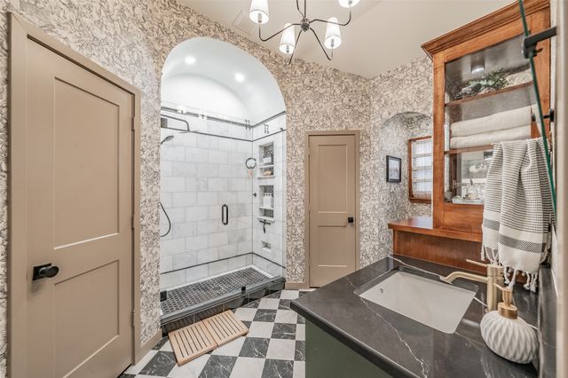 6844 Richfield Drive, North Richland Hills, TX 76182