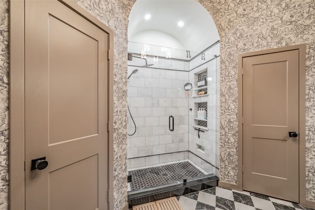 6844 Richfield Drive, North Richland Hills, TX 76182