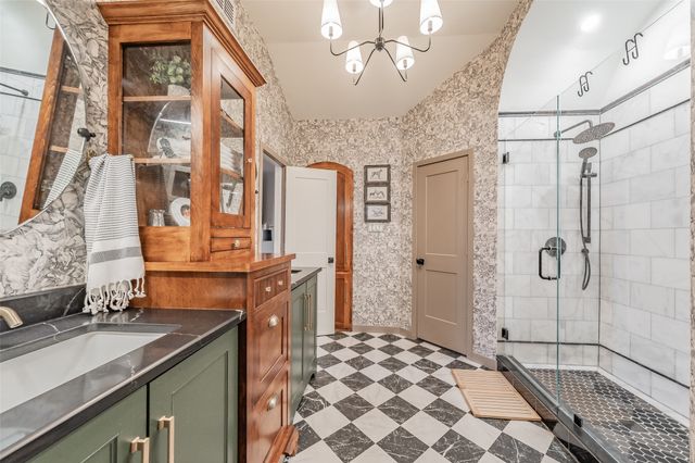 6844 Richfield Drive, North Richland Hills, TX 76182