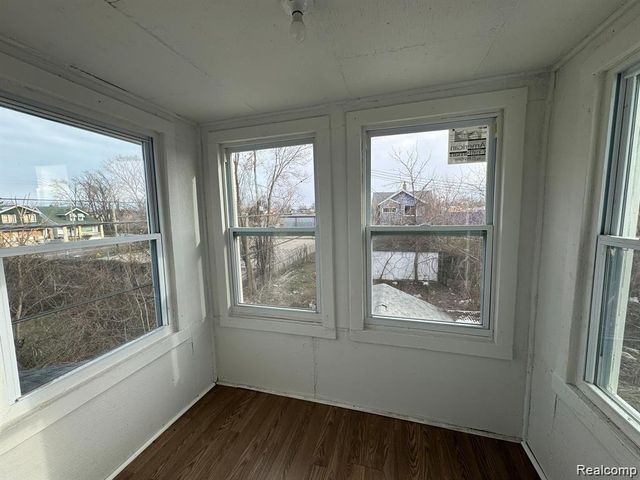 3860 GAYLORD Street, Hamtramck, MI 48212