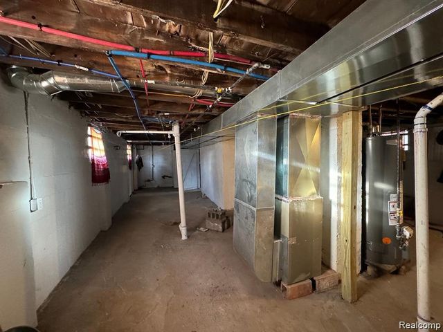 3860 GAYLORD Street, Hamtramck, MI 48212