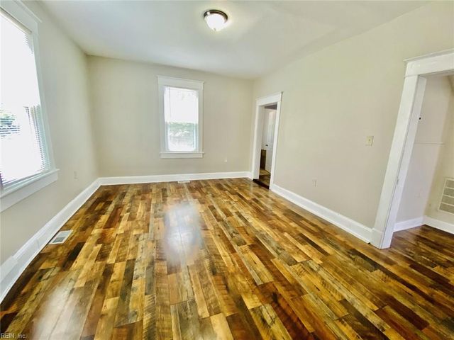 1034 W 35th ST, Norfolk, VA 23508